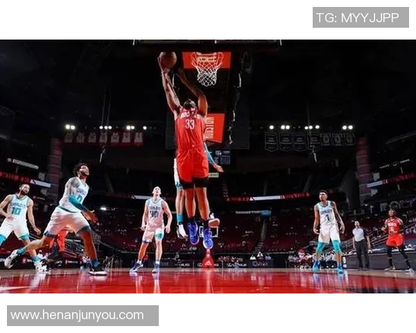 火箭队与雄鹿队巅峰对决NBA视频直播精彩瞬间回顾